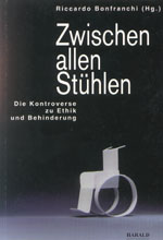 Titelcover "Zwischen allen Stühlen"